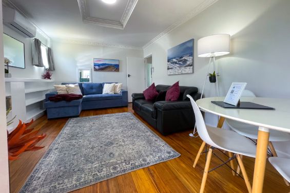 CBD unit 4 - lounge